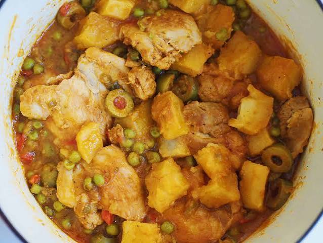 Fricase De Pollo